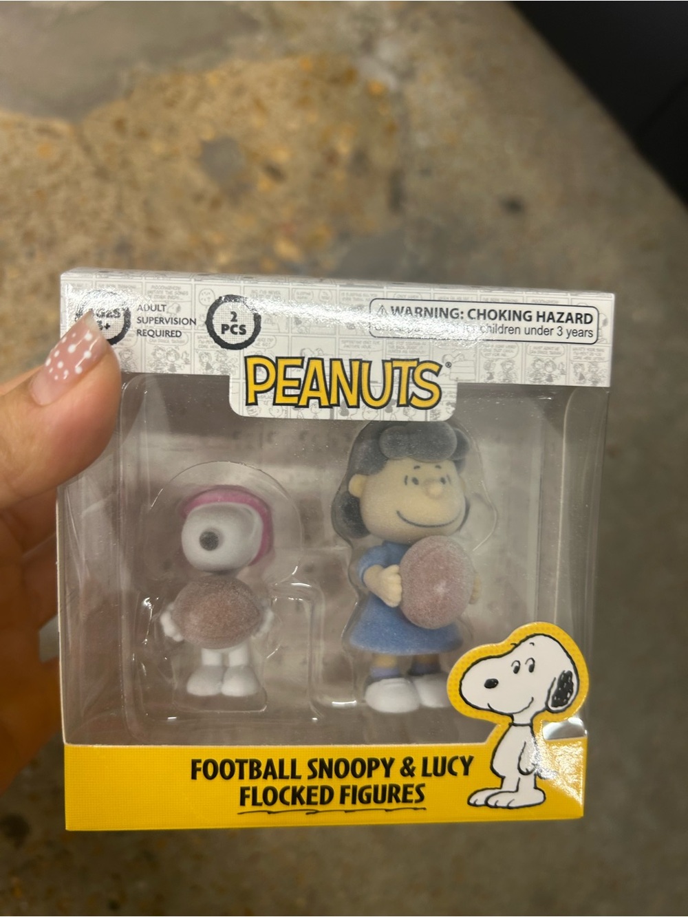 Peanuts Football Snoopy & Lucy Flocked Figures